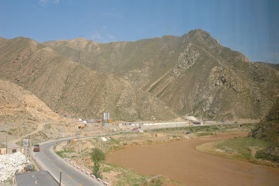 Chengdu to Lhasa Railway